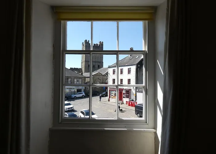 The Castle Tavern Inn