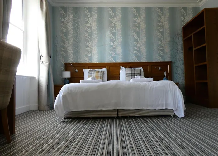 The Castle Tavern Inn