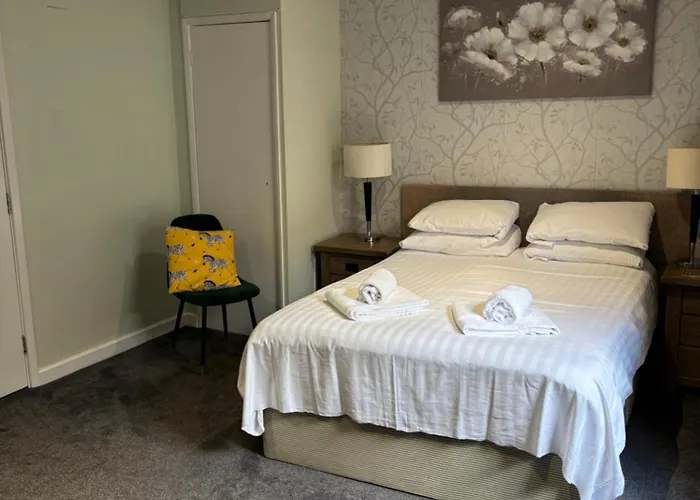 Inn The Castle Tavern *