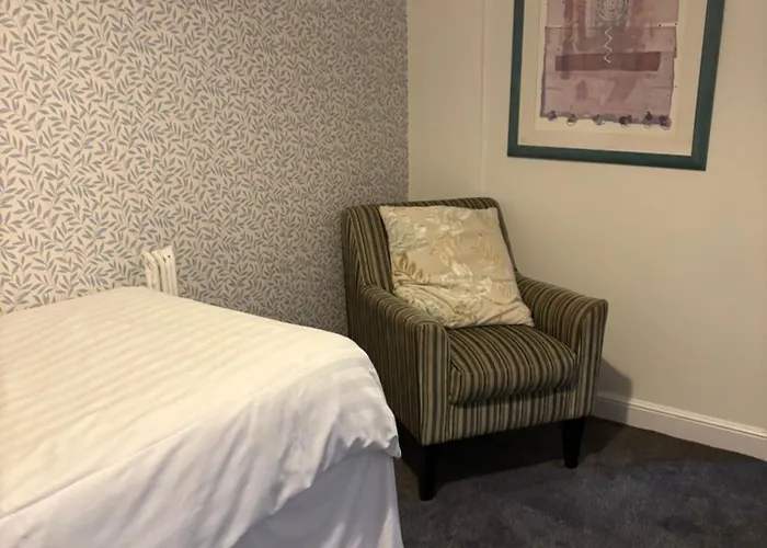 The Castle Tavern Inn